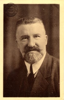 Étienne Billières