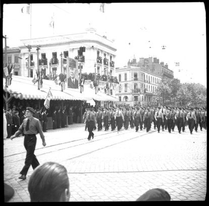 Défilé de légionnaires à Toulouse