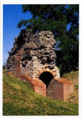 Construction de l’amphithéâtre de Purpan, lieu dédié au divertissement : combat de gladiateurs.